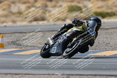 media/Feb-04-2024-SoCal Trackdays (Sun) [[91d6515b1d]]/3-Turn 5 (1045am)/